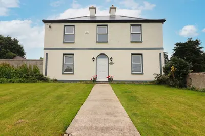 Image de Meadow View, family friendly, with open fire in Quin, County Clare