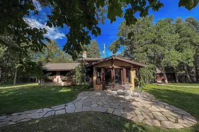 Image de The Creekside Cabin at La Caille:
