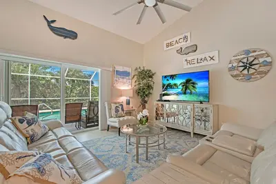 Image de Escape to Paradise: Luxurious 3 Bed/2 bath w/ Pool\n