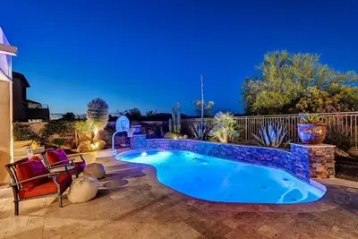 Image de Gorgeous Resort Home \"Right off the back nine! \"
