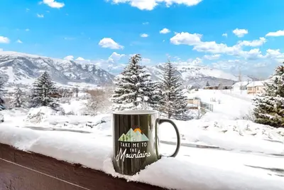 Timberwolf Basecamp | Close to Trails & Slopes