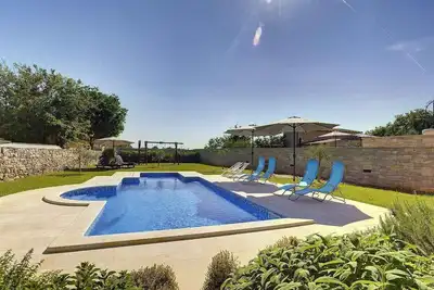 Image de Villa avec piscine