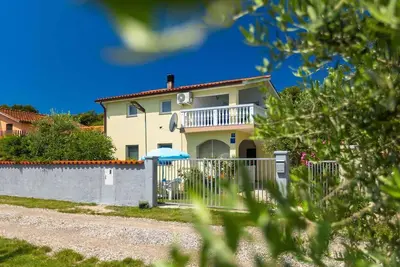 Image de Appartement de vacances avec balcon et air conditionné