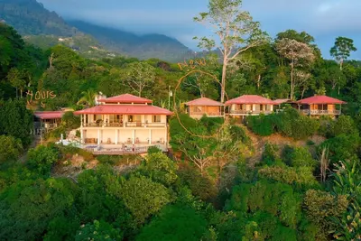 Image de Cozy villa with an ocean view & Pool #3