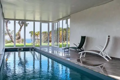 Image de Appartement \"Rocha do Mar 2\" avec vue sur la mer, piscine partagée et Wi-Fi