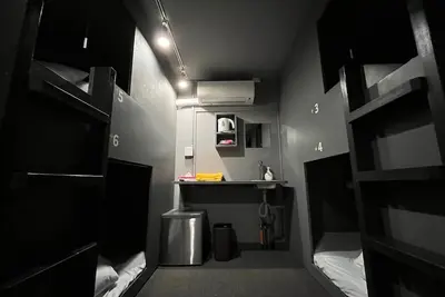 Image de Room for 6 people 3 bunk beds / Toshima-ku Tokyo