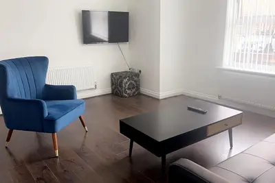 Image de 2 bedroom apartment with free parking & Wifi