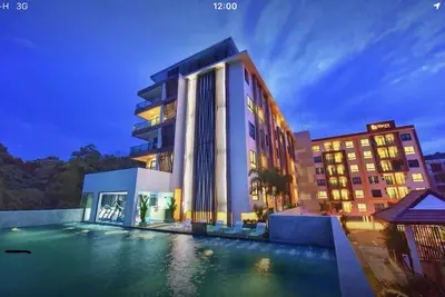 Image de Bel appartement de 39 m² avec 1 chambre et piscine à débordement à pied de la belle ville de Nai Yang