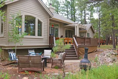 Image de Amberwood Forest Retreat, Just Listed!