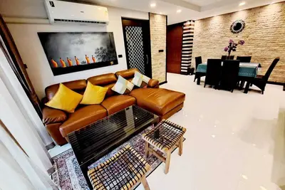 Image de 2brs Penthouse 700m Walk To Ekkamai Bts station