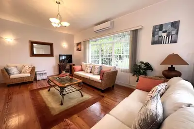 Image de Seagaze Beach House est parfait pour la famille, Ă quelques pas de la plage