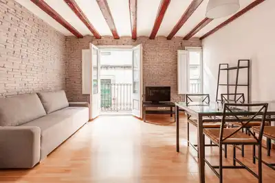 Image de Place de 2 chambres parfaitement située près des Ramblas