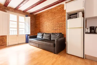 Image de Appartement Vieille Ville avec Balcon et Wifi