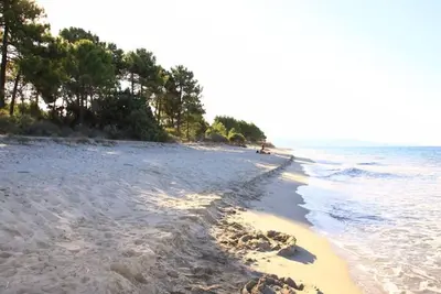 Marina Corsa Res Logement 8 personnes 2 salles de bain-150 m plage-Ghisonaccia