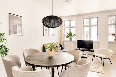 Sanders City - Nimble 1 Bdr Apt dans la capitale