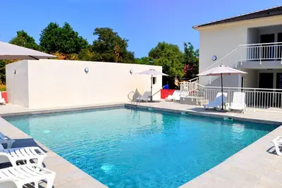 Image de Logement pieds dans l'eau - Moriani plage