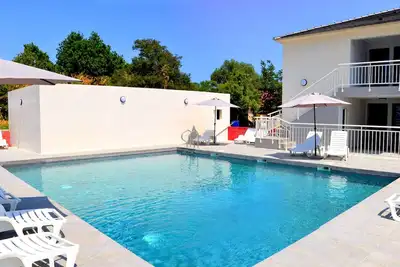 Image de 2 pièces 4 personnes - pieds dans l'eau Moriani plage