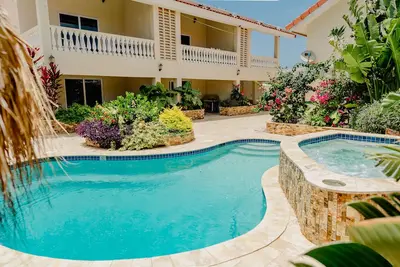 Image de Appartement neuf de 2 chambres à 2 km de la plage Eagle