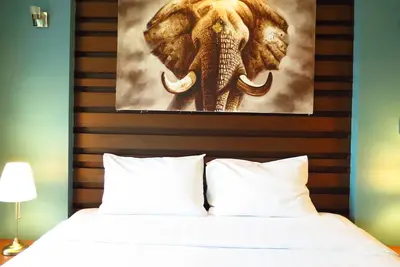 Image de 6-39 - Condo 2 chambres avec balcon et piscine partagée