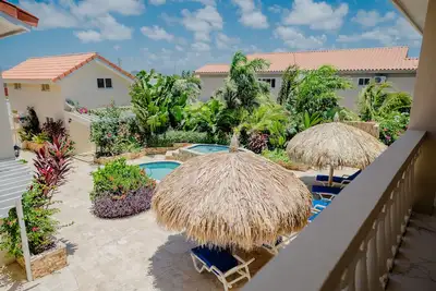 Image de Impressionnant appartement de 2 chambres à 2 km de la plage Eagle