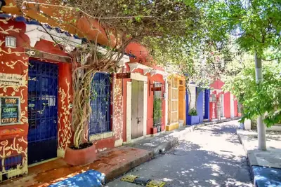 Image de Maison de style avec de belles galeries à Gethsemane avec jacuzzi