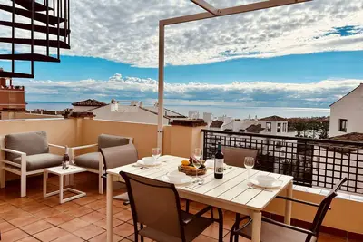 Image de Duquesa Regent 2435 Wonderful seaviews duplex