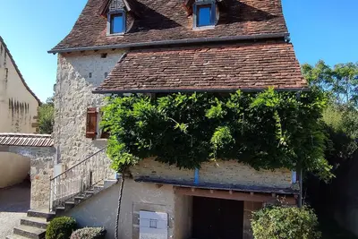 Image de L'Oustal dè Pèiro, Maison de caractère en pierre entre Figeac et Rocamadour