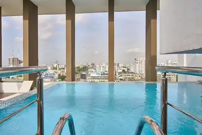 Image de Splendorous 2 Br & 2 story apart in Downtown Sd