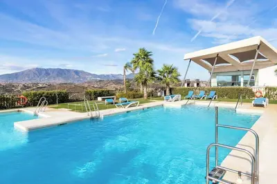 Image de Casa Banderas pool & gym by Costarentals - Ref 237