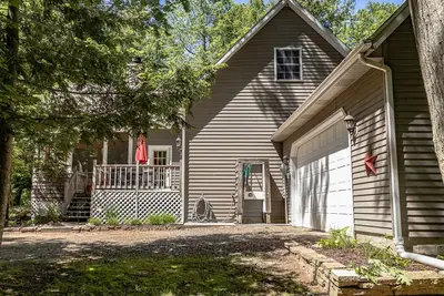 Image de Dune House in the Woods