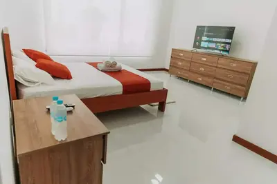 Image de Private Room Next to the Pool w/ Shared Kitchen\n