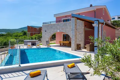 Image de Superbe maison à Vrbnik avec WiFi