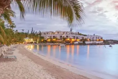 Image de Saint Thomas, Ocean Front 2 level condo-Wyndham resort, full Kit & large deck