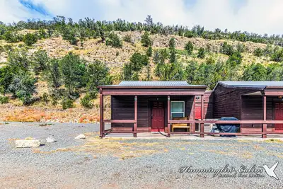 Image de Cozy Bungalow with Hot Tub & Pet Friendly!