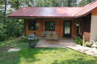 Image de Nestled between Hidden Valley trails and Ely's cute downtown, a perfect homebase