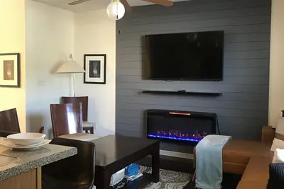 Image de Cozy 3 Bedroom Home in McDonough -20%  New Listing Discount