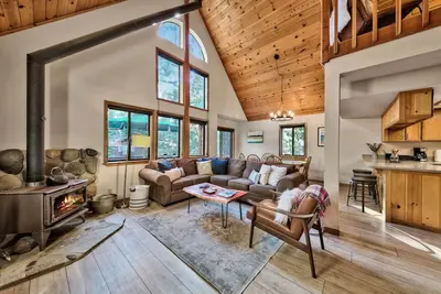 Image de Private Hot Tub, Pool Table, Dog Friendly, Pools and other Hoa Amenities
