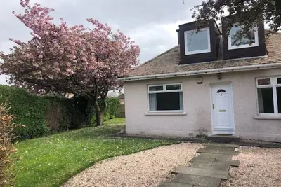 Image de Beautiful family lodge close to Edin city centre, the Zoo & the airport