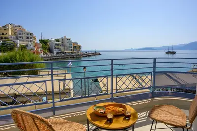 Asteria Seafront Luxury Apartment