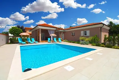 Image de Maison de vacances pour 8 personnes env. 134 qmà Pula-Fondole, Istrie (Istrische Riviera)