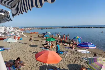 Image de Appartement de vacances Massa pour 4 personnes avec 1 chambre Ă coucher - Logement de vacances dans