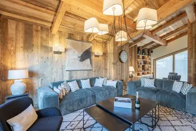 Image de Chalet familial avec piscine et animaux admis proche pistes