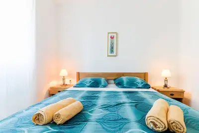 Image de Cozy 2-bedroom apartment nestled within the historic Old Town of Vrsar