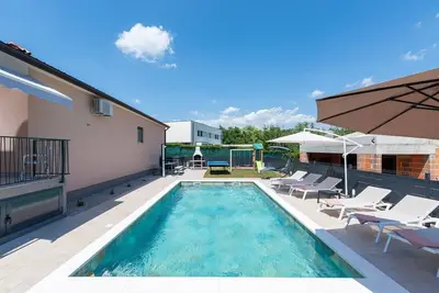 Image de Villa Daris near Labin with private pool for rent