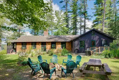 Image de Lakefront Lovell Home w/ Dock: Walk to Town Beach!