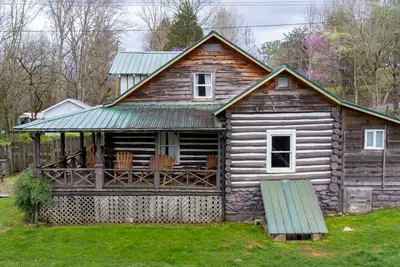 Image de Brown Trout Cabin, Perfect for Anglers w/700ft of S. Holston River Frontage