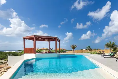 Image de Luxury apartment right next to the swimming pool - Haven of comfort & relaxation
