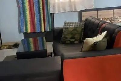 Image de Cozy centrally-located 1 bed studio apartment