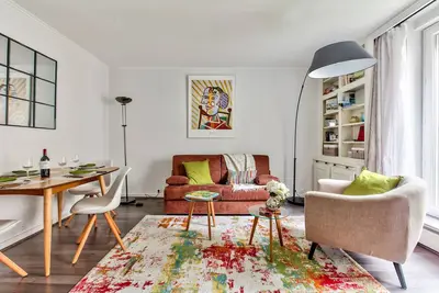 Image de Charmant appartement avec terrasse dans le Marais historique