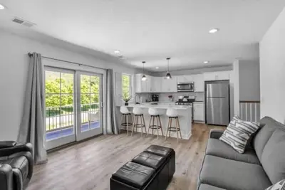 Image de 2 Bedroom Apartment- Walking distance to the village of Ellicottville sleeps 6